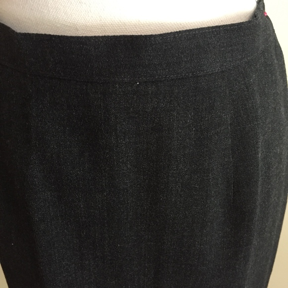 JH COLLECTIBLES Vintage gray wool pencil skirt - Picture 3 of 4